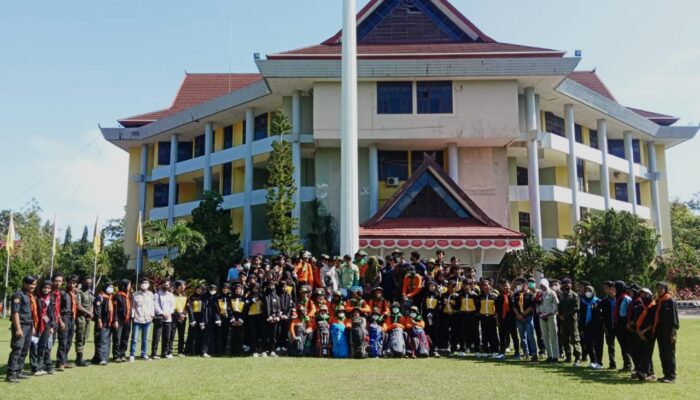 Puluhan Mahacala UHO Kendari Lakukan Pendidikan Dasar di Moramo