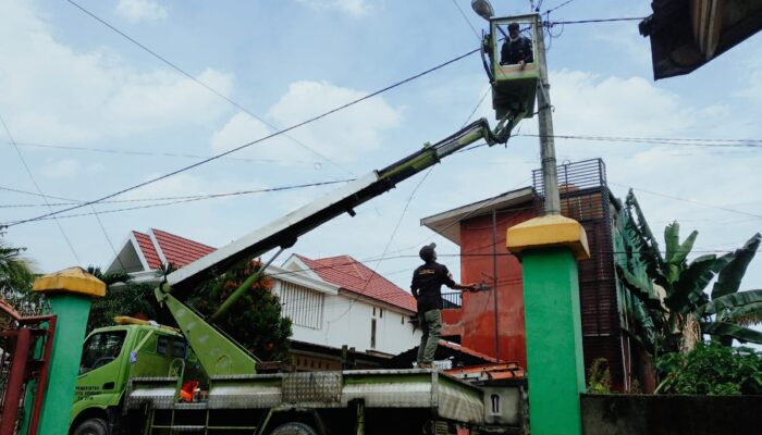 Warga Mokoau Nilai Kadishub Kendari Gerak Cepat dalam Realisasi Kendari Terang