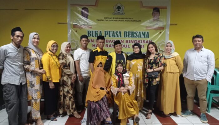 Jadi Tradisi Tahunan, Golkar Kendari Buka Puasa Bersama dan Berbagi 100 Bingkisan Idul Fitri