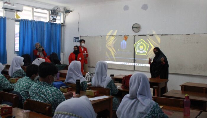 Kuliah Peduli Negeri Universitas Mercu Buana Jakarta Bertema How To Be A Good Reporter