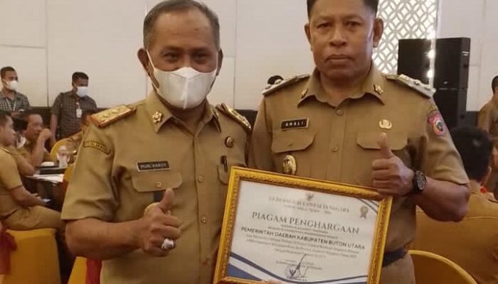 Pemkab Buton Utara Terima Penghargaan Terbaik III dalam Capaian Ralisasi APBD