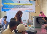 Dosen Vokasi dan Teknik UHO Ajar Siswa SMK Buat Tempat Sampah Otomatis Berbasis Arduino dan Sensor Ultrasonik