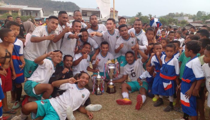 Manggarai Timur Berpesta, Kuping Besar Torong Besi Cup 1 Jatuh ke Tangan Raba FC