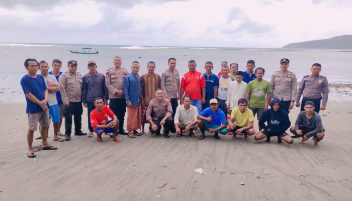 Gelar Jumat Curhat Polsek Lamba Leda Nusa Tenggara Timur Terima Keluhan Warga