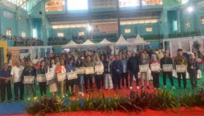 14 Perusahaan Ikut Berpartisipasi dalam Job Fair UHO Kendari