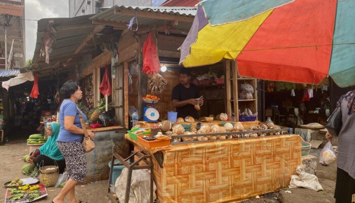 Harga Kelapa Parut di Baubau Melonjak Jelang Ramadan